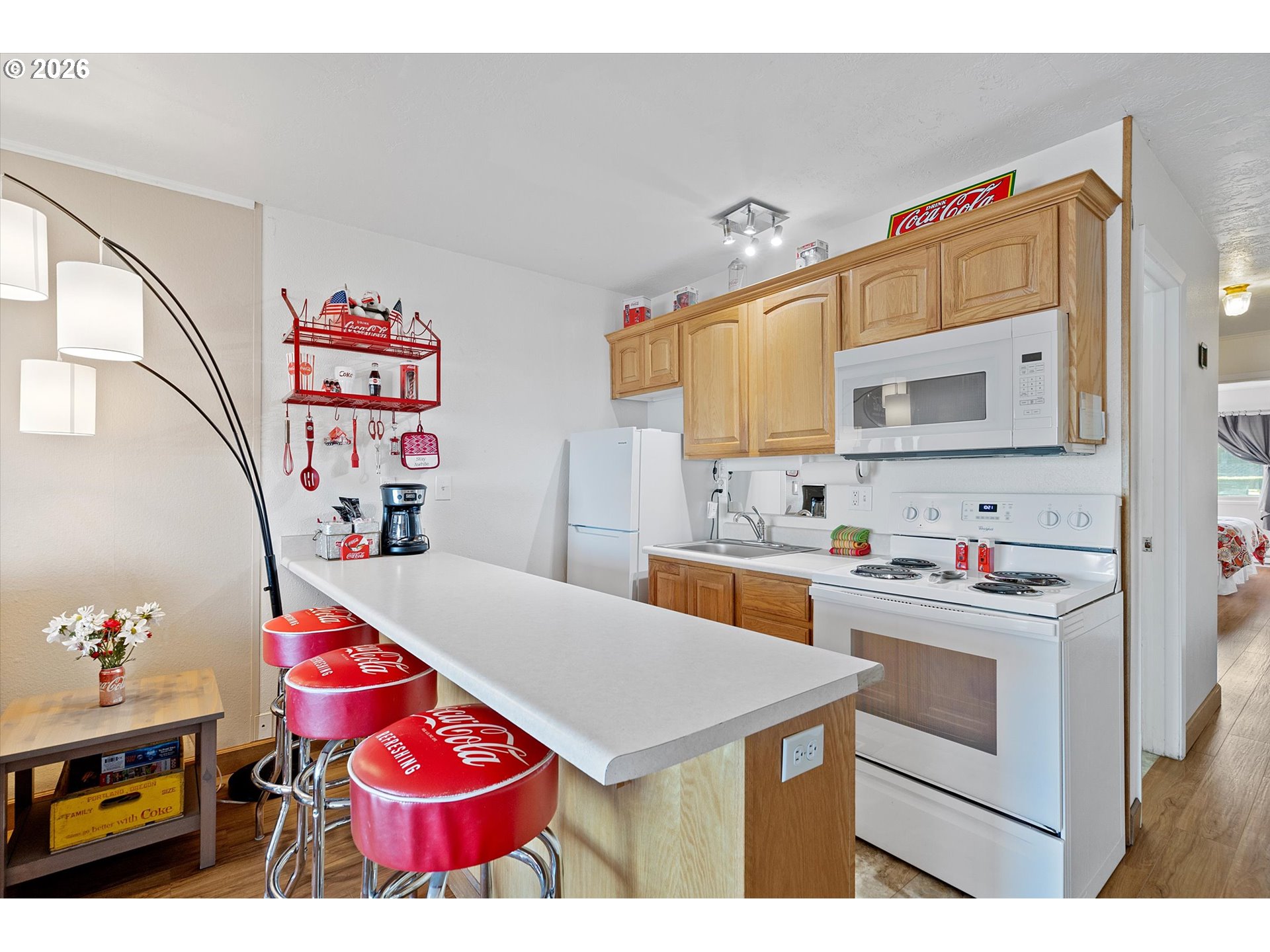 145 Northwest Inlet Avenue Lincoln City, OR 97367 - Photo 8 of 39