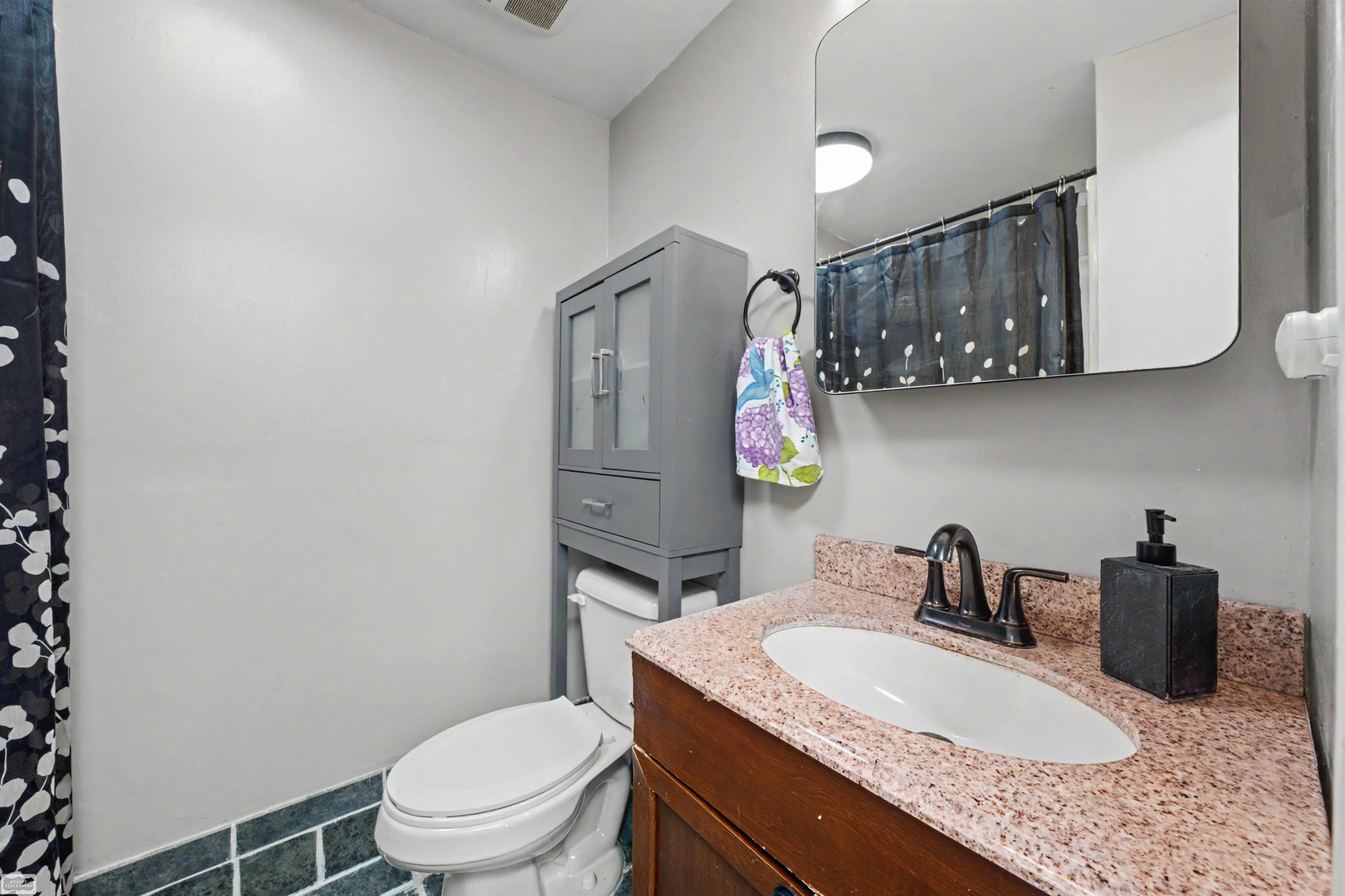 1040 Mayer Road Smiths Creek, MI 48074 - Photo 8 of 21