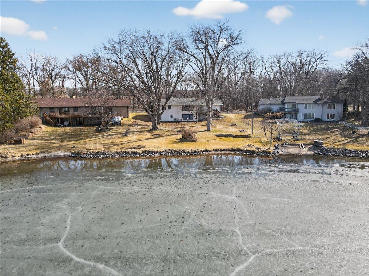 8123 Maple Lane North Maple Grove, MN 55311 - Photo 9 of 11