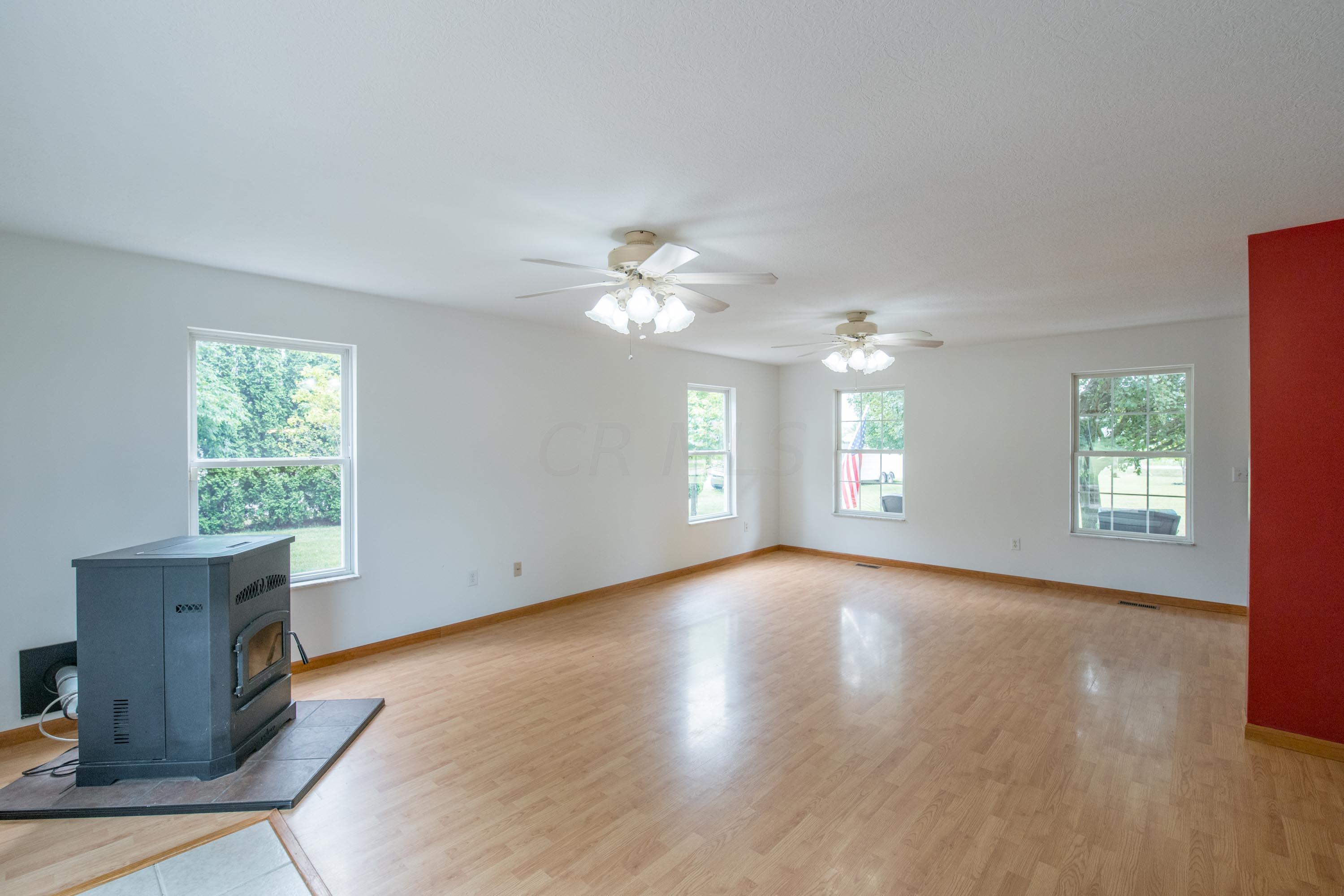 12562 Federal Road Orient, OH 43146 - Photo 15 of 84 Gallery Image 15