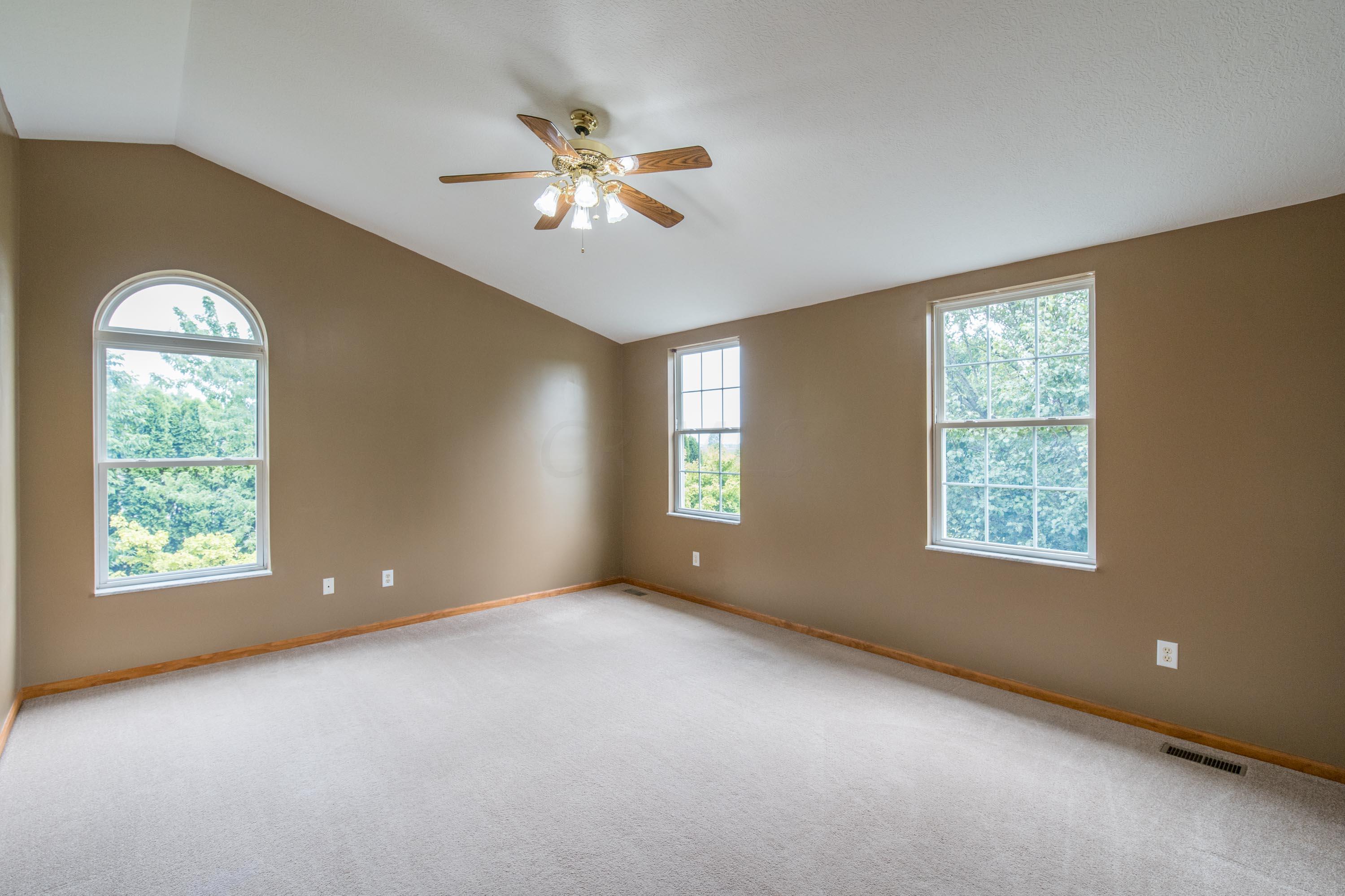 12562 Federal Road Orient, OH 43146 - Photo 34 of 84 Gallery Image 34