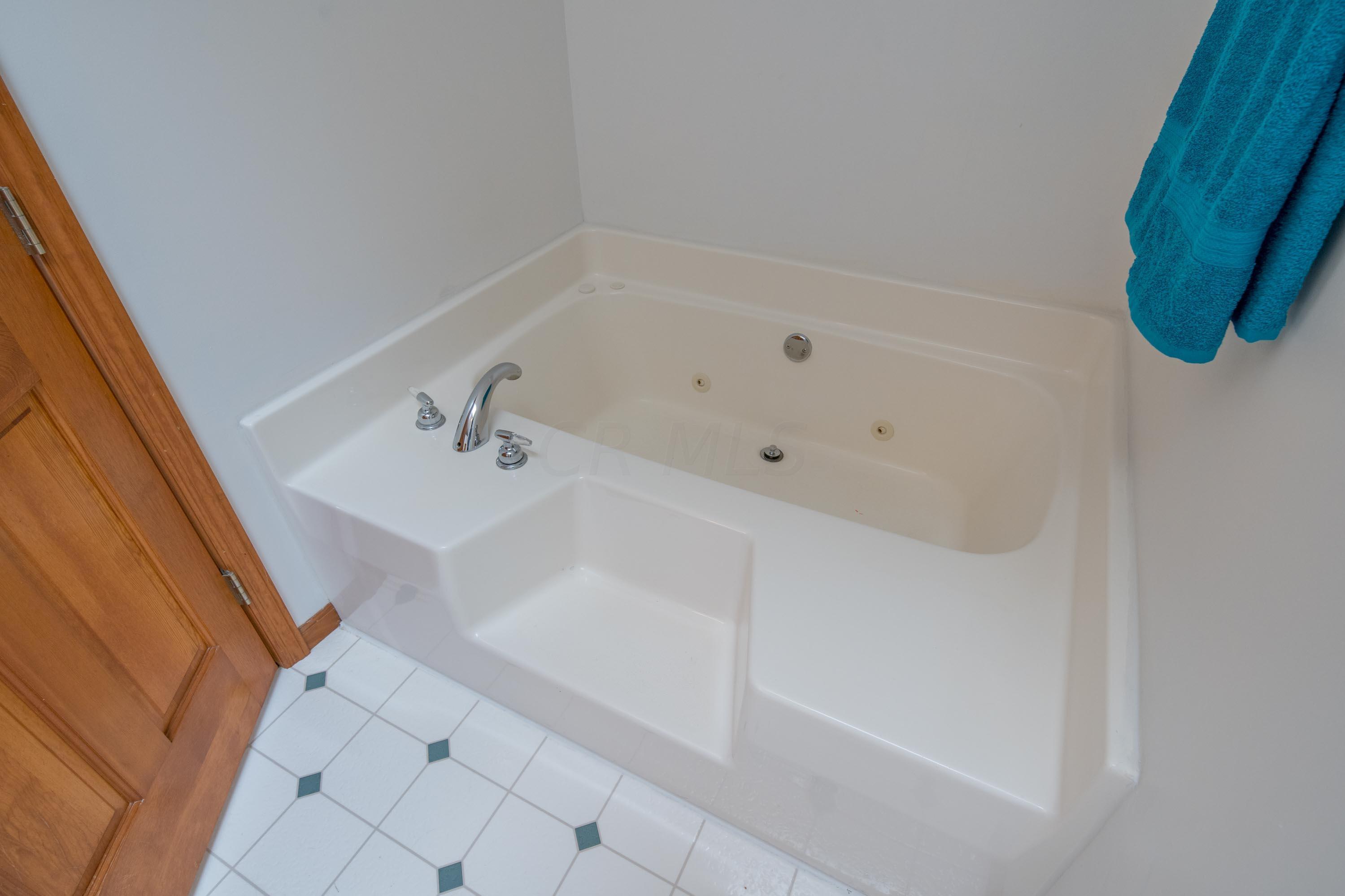 12562 Federal Road Orient, OH 43146 - Photo 42 of 84 Gallery Image 42