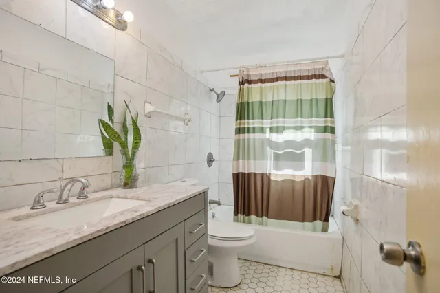 $290,000 | 5816 Moncrief Road, Jacksonville, FL 32209