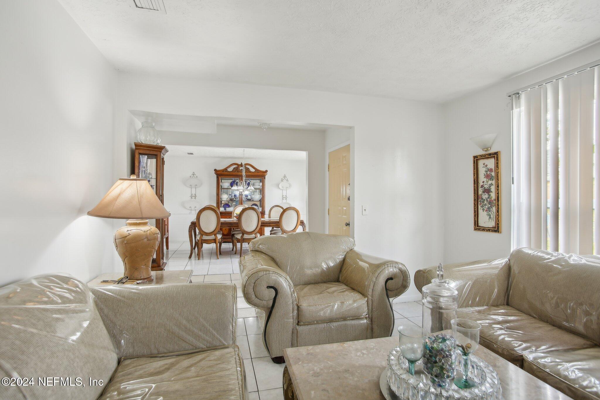 5816 Moncrief Road Jacksonville, FL 32209 - Photo 7 of 43 6-web-or-mls-Moncrief Rd-006