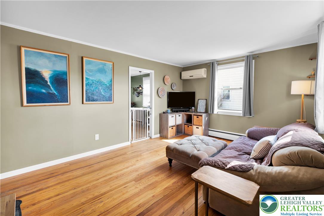 469 Birch Road Hellertown, PA 18055 - Photo 11 of 34