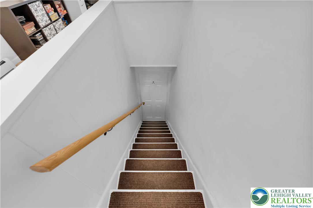 469 Birch Road Hellertown, PA 18055 - Photo 21 of 34