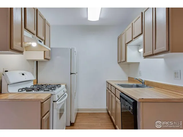 $123,995 | 10762 East Exposition Avenue, Unit 237, Aurora, CO 80012