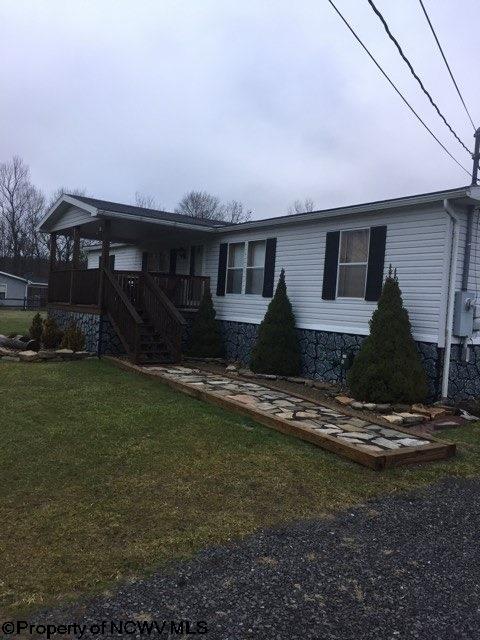 86 Sandy Lane Reedsville, WV 26547 - Photo 3 of 20 Gallery Image 3