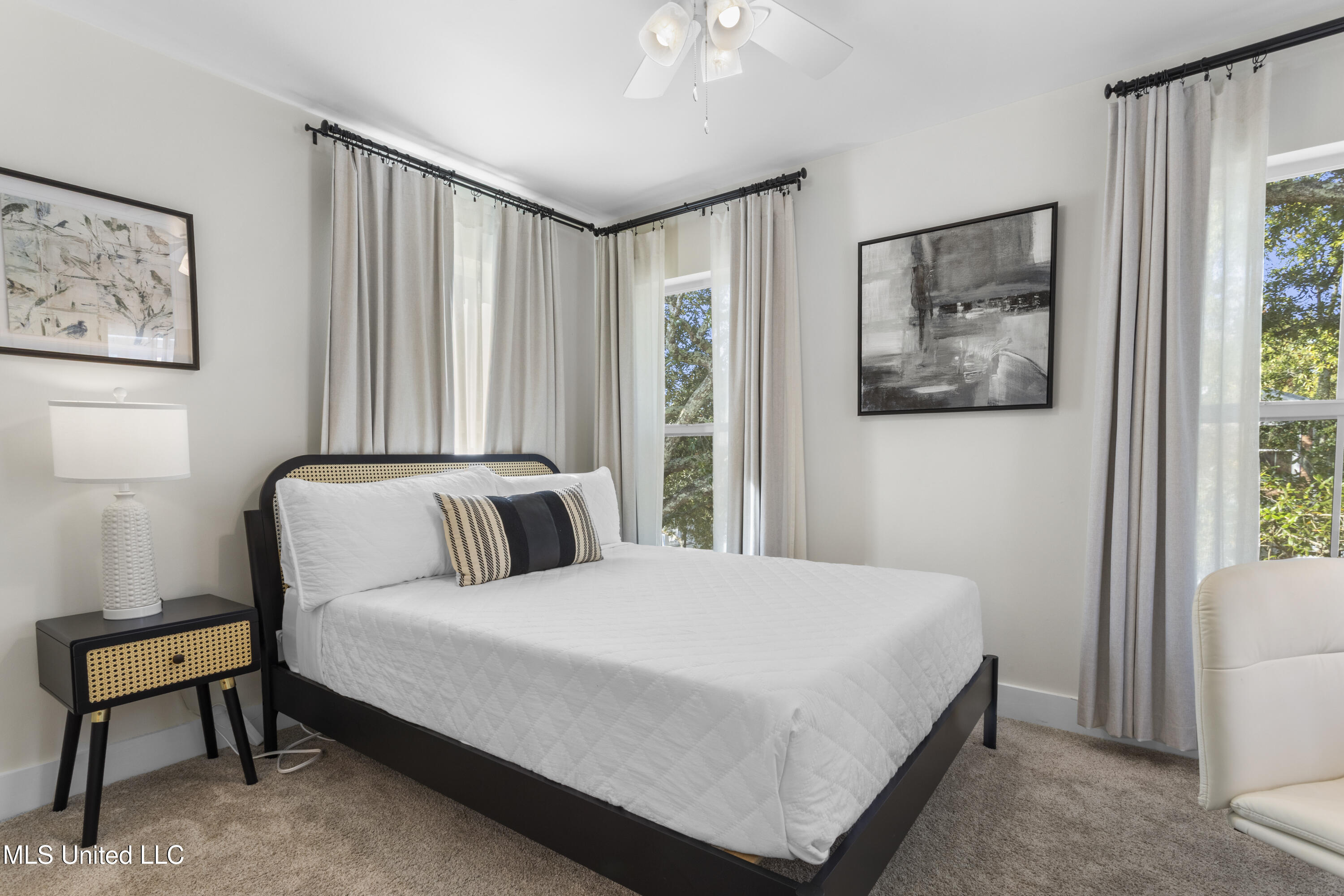 2207 Government Street, Unit 11 Ocean Springs, MS 39564 - Photo 23 of 28 0037