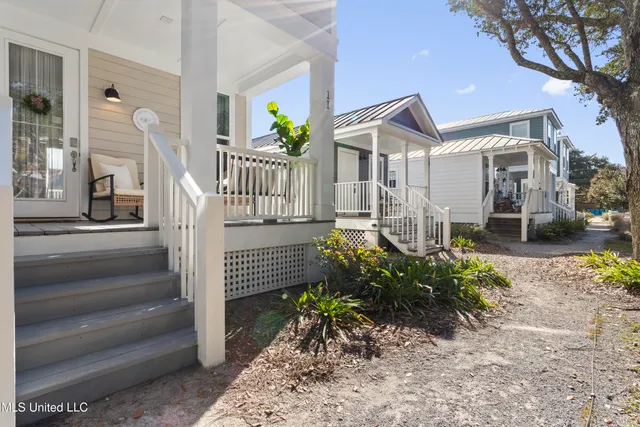 $365,000 | 2207 Government Street, Unit 11, Ocean Springs, MS 39564