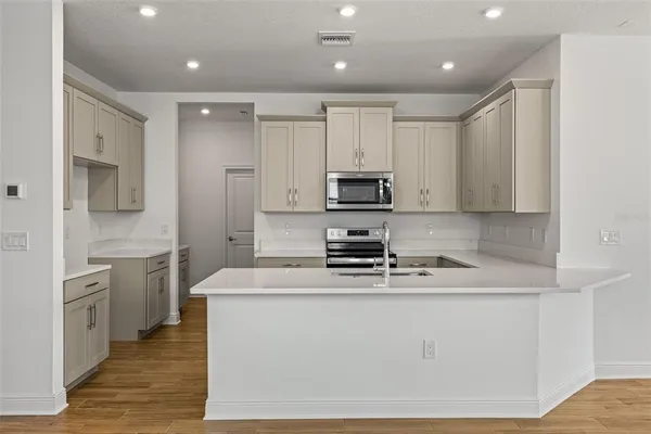 $889,000 | 4629 Wishart Boulevard, Tampa, FL 33603