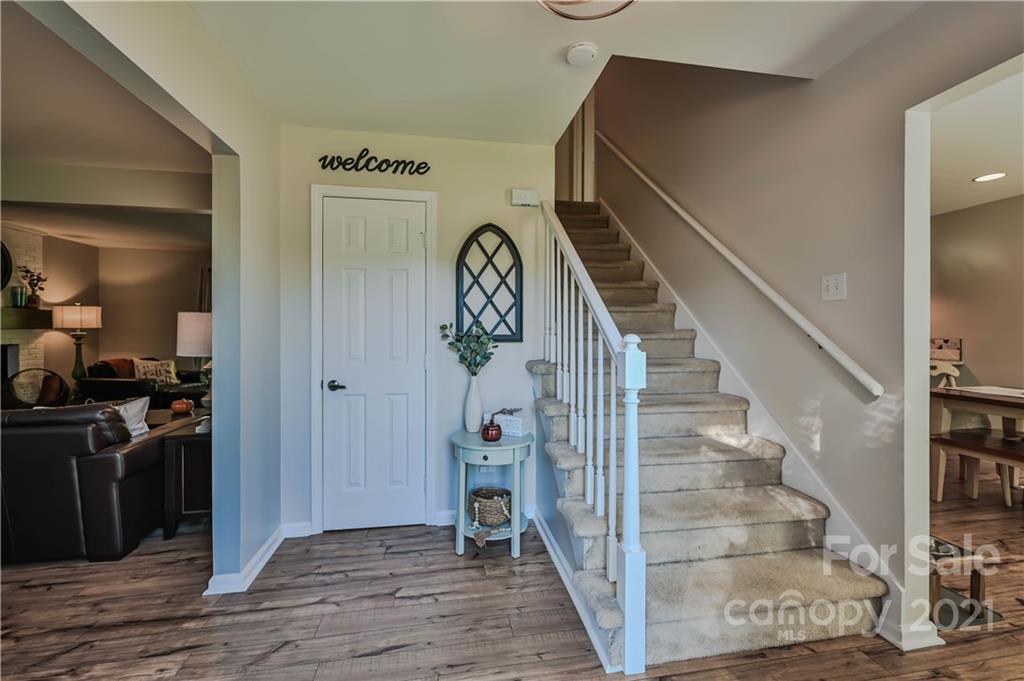 10337 Fairway Ridge Road Charlotte, NC 28277 - Photo 3 of 32
