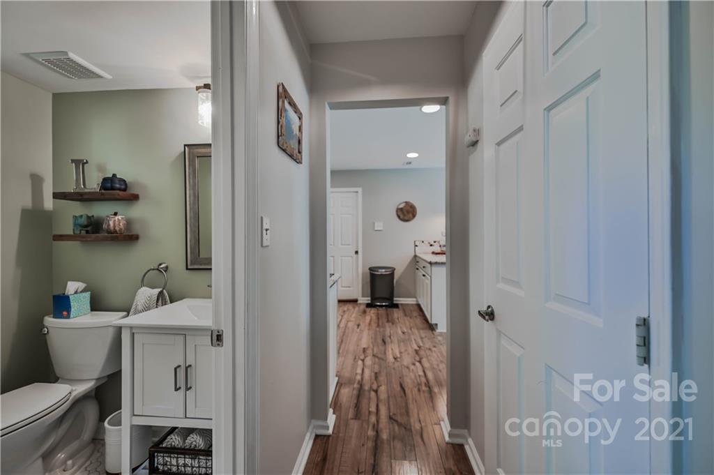 10337 Fairway Ridge Road Charlotte, NC 28277 - Photo 10 of 32