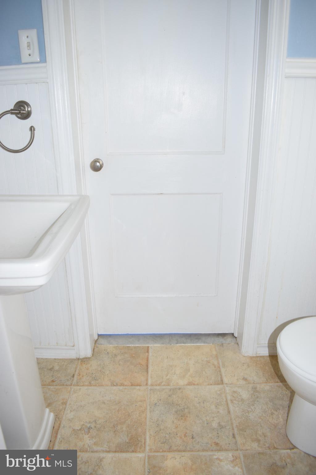 609 Topsfield Road Hatboro, PA 19040 - Photo 7 of 15