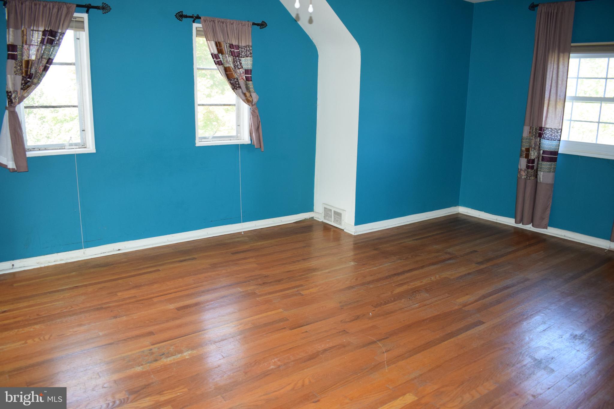 609 Topsfield Road Hatboro, PA 19040 - Photo 9 of 15