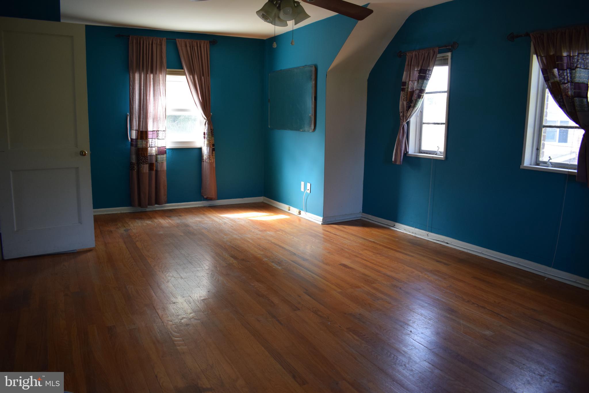609 Topsfield Road Hatboro, PA 19040 - Photo 10 of 15