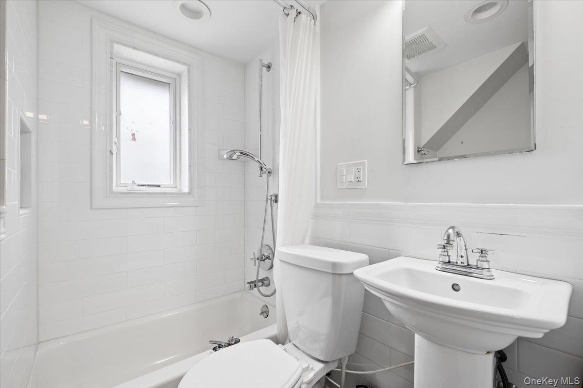 1187 Post Road Scarsdale, NY 10583 - Photo 17 of 22