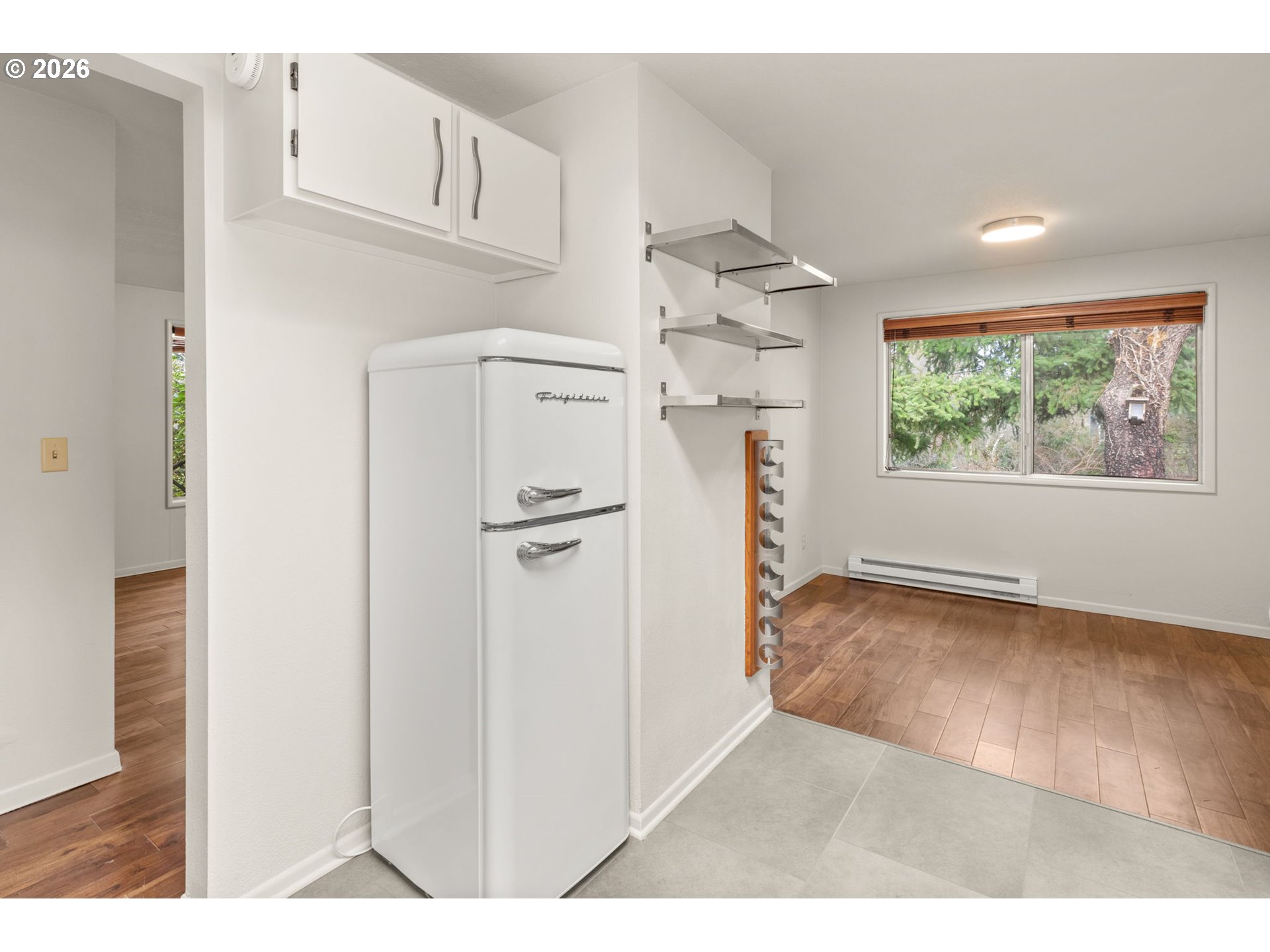 4222 Southwest Hume Street Portland, OR 97219 - Photo 13 of 46 Kitchen/Dining Room