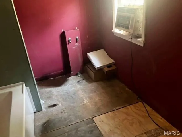 $36,000 | 305 East 6th Street, Caruthersville, MO 63830