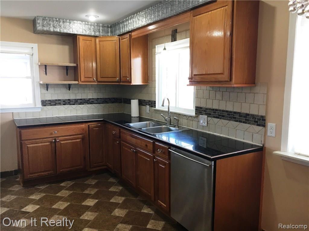 17905 Ruth Street Melvindale, MI 48122 - Photo 10 of 33