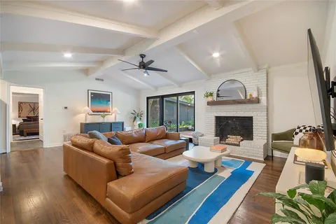 $775,000 | 8731 Vinewood Drive, Dallas, TX 75228