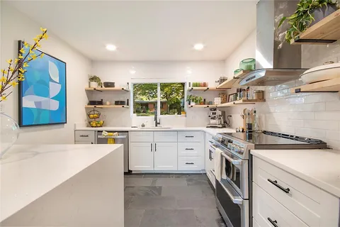 $775,000 | 8731 Vinewood Drive, Dallas, TX 75228