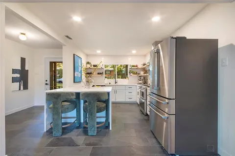 $775,000 | 8731 Vinewood Drive, Dallas, TX 75228