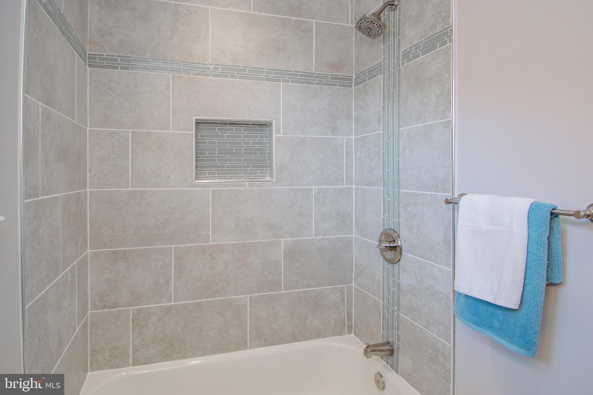 8710 Avondale Road Baltimore, MD 21234 - Photo 22 of 40 Man level bathroom 1