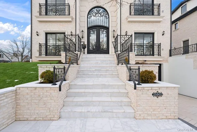 a view of a building entrance