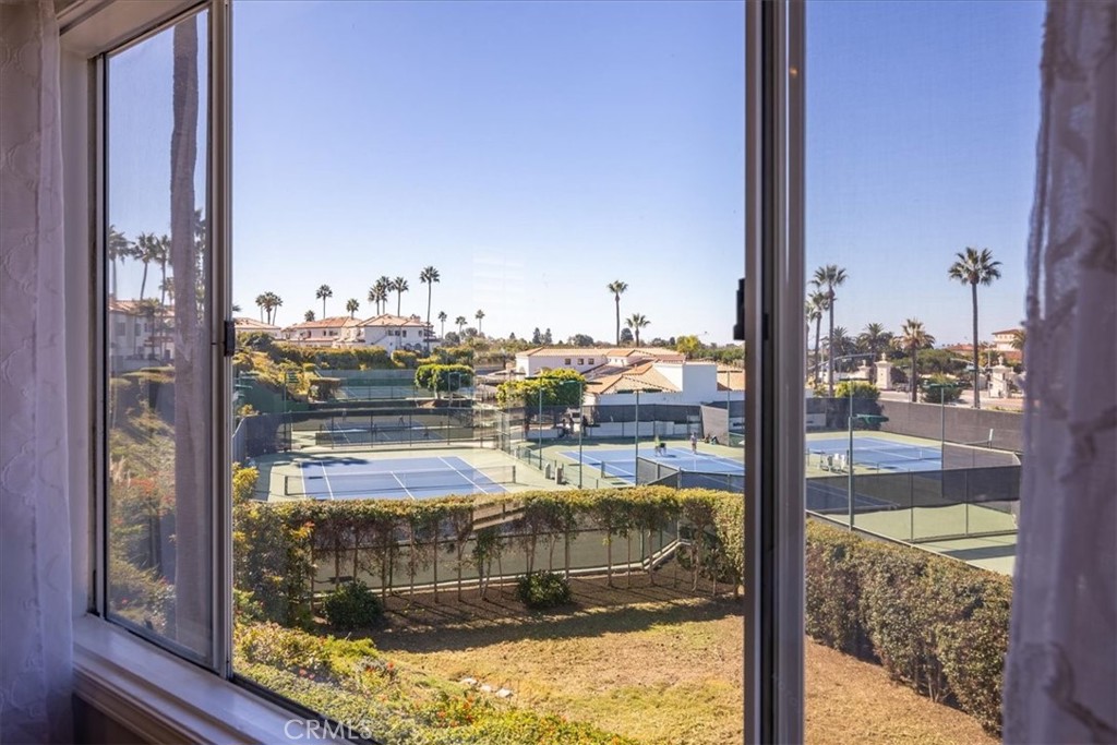 7 Centre Court Dana Point, CA 92629 - Photo 20 of 59