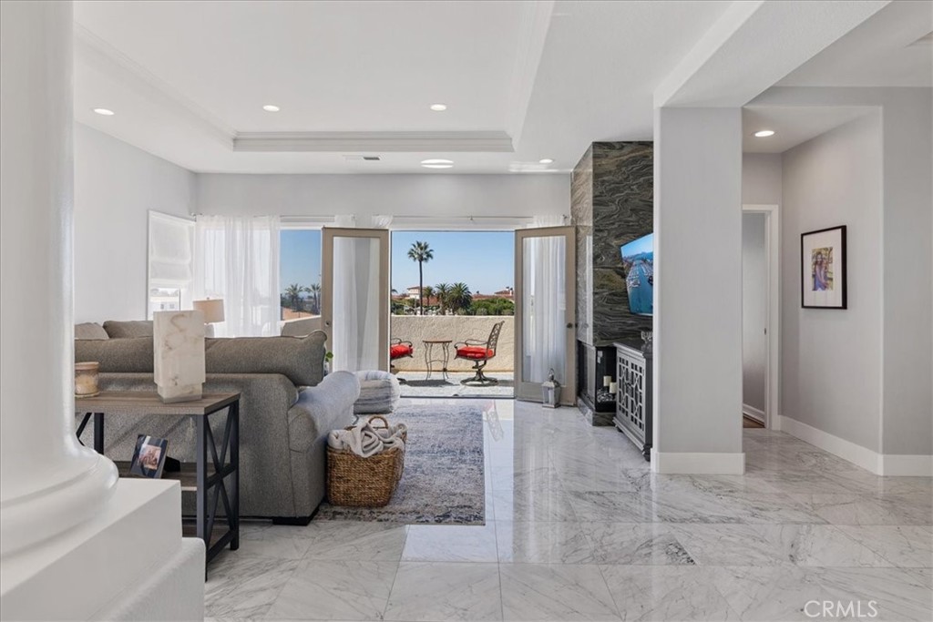 7 Centre Court Dana Point, CA 92629 - Photo 10 of 59 Beautiful open concept, light and bright with gorgeous views!