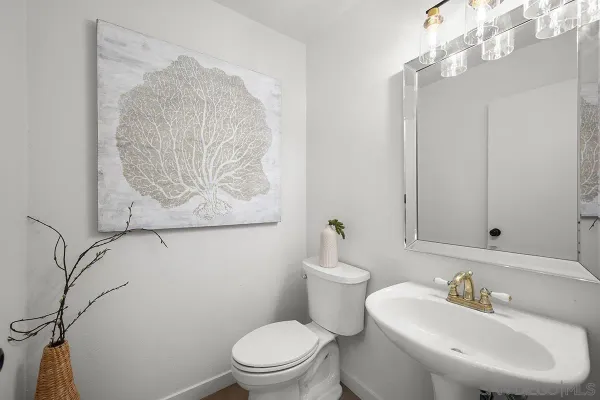 $1,649,000 | 5914 Agee Street, San Diego, CA 92122