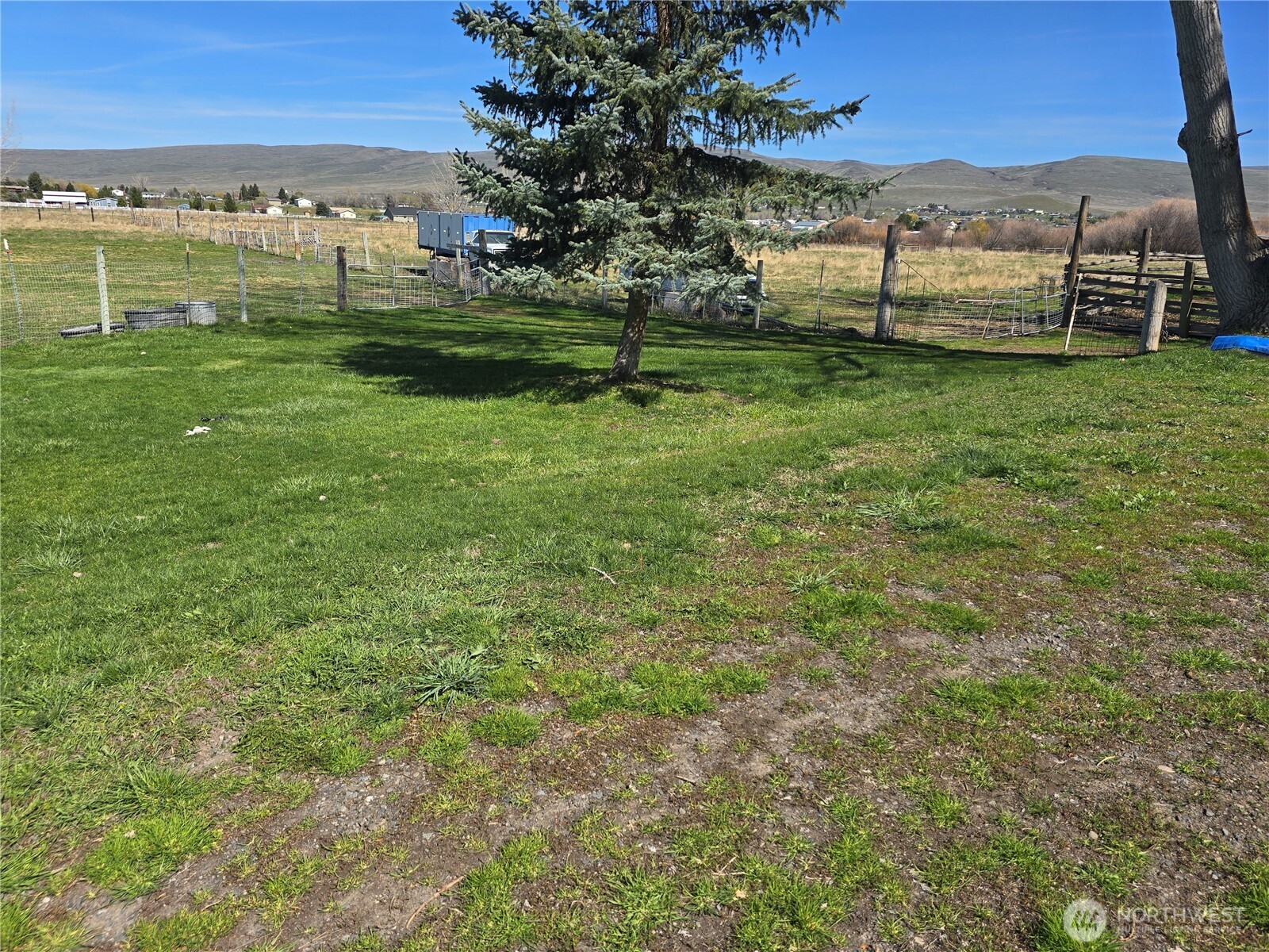 710 Adobe Way Selah, WA 98942 - Photo 19 of 24