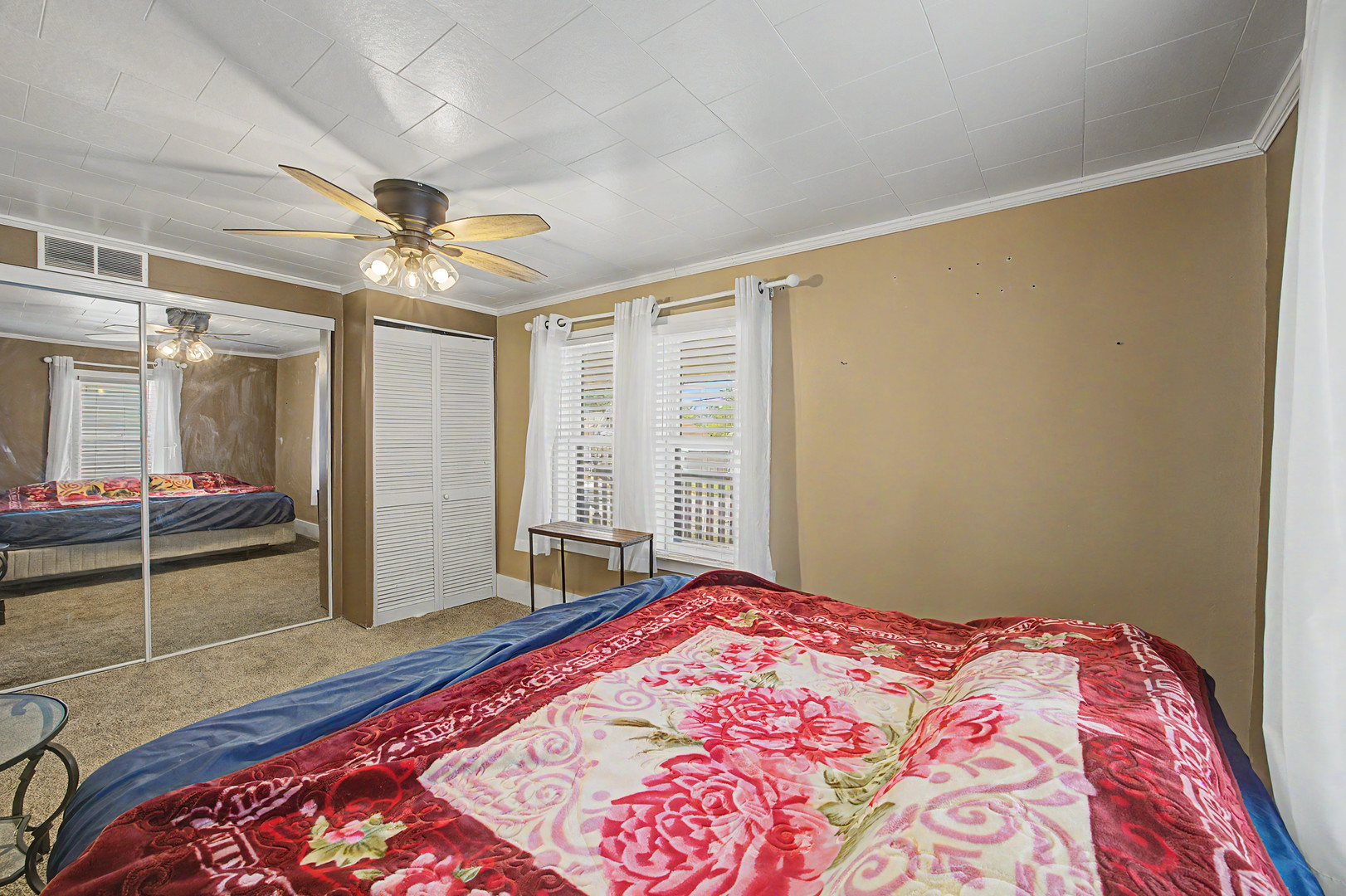 1206 East Main Street Clinton, IL 61727 - Photo 15 of 33