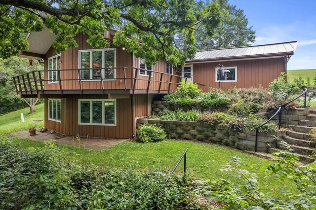 $545,000 | 88 East Waterloo Road, Waterloo, WI 53594