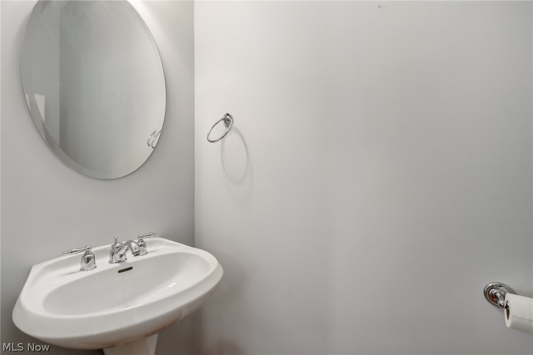 30229 Center Ridge Road, Unit 3 Westlake, OH 44145 - Photo 17 of 46 Gallery Image 17