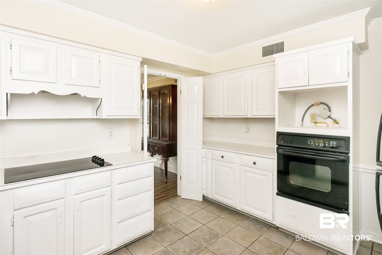 1605 Indian Trail Drive Mobile, AL 36695 - Photo 13 of 40