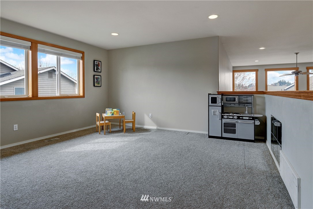 1131 184th Place Southeast Bothell, WA 98012 - Photo 14 of 20