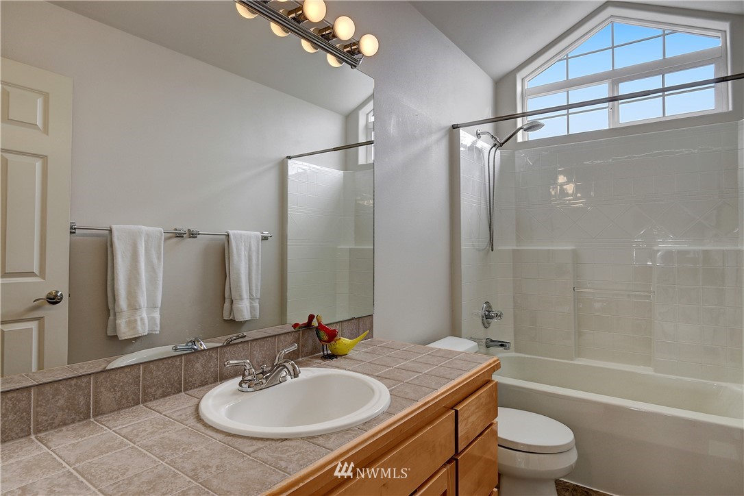 1131 184th Place Southeast Bothell, WA 98012 - Photo 16 of 20
