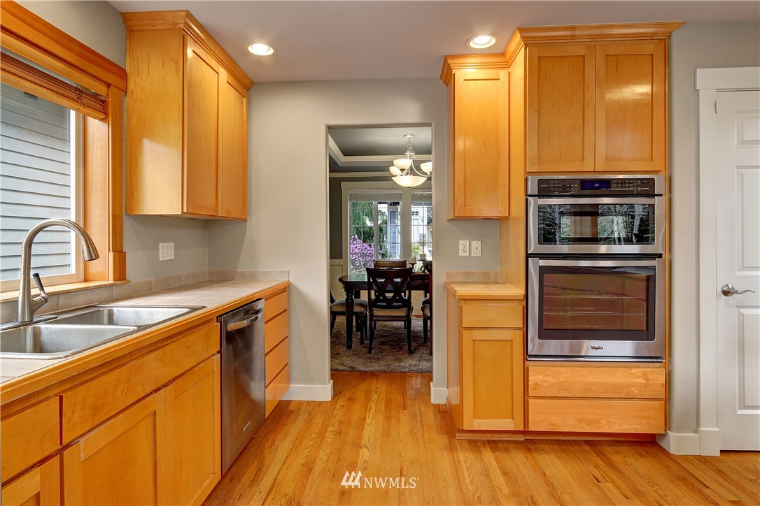 1131 184th Place Southeast Bothell, WA 98012 - Photo 7 of 20