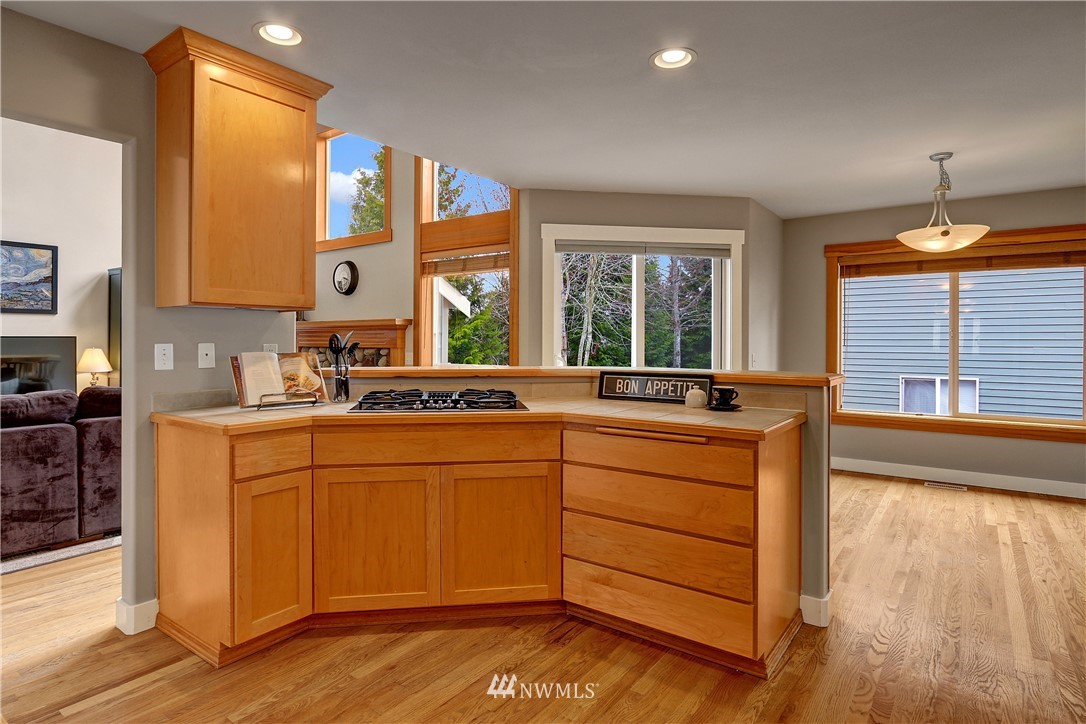 1131 184th Place Southeast Bothell, WA 98012 - Photo 8 of 20