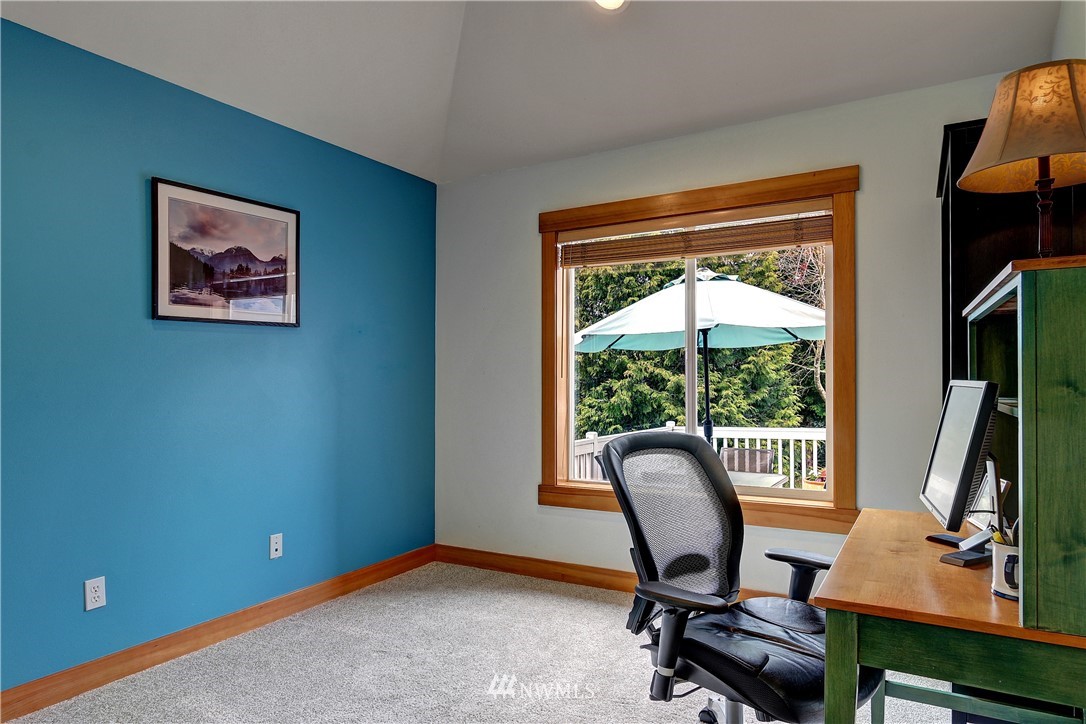 1131 184th Place Southeast Bothell, WA 98012 - Photo 10 of 20