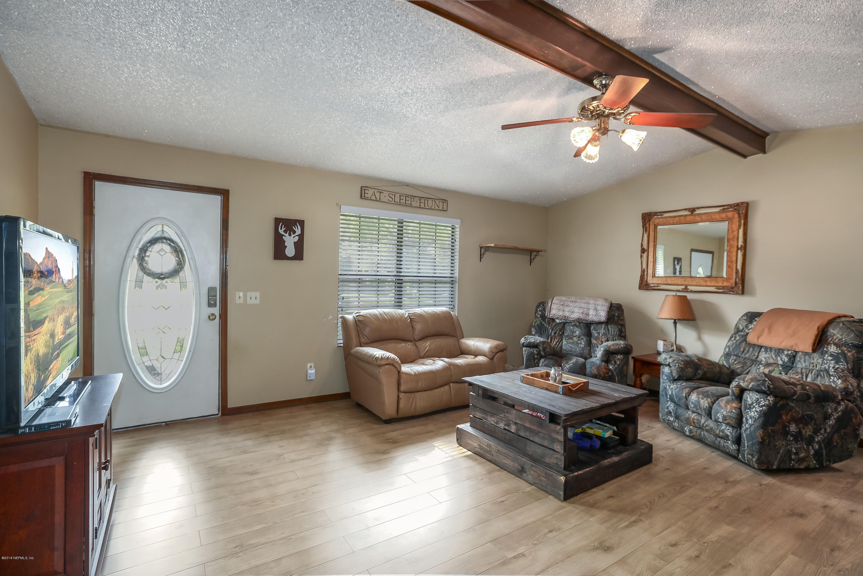 1621 Rivers Road Green Cove Springs, FL 32043 - Photo 3 of 14 003_Living Room