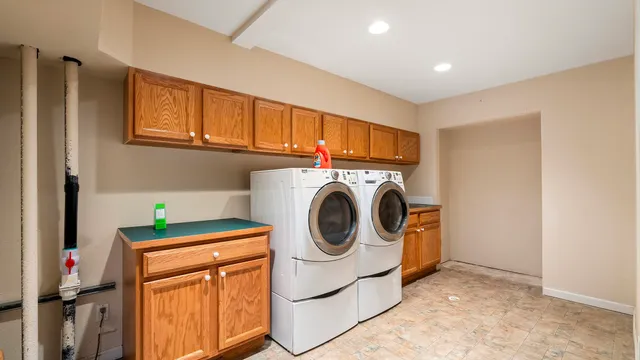 $1,499,000 | 12621 East Blanchard Road, Elk, WA 99009