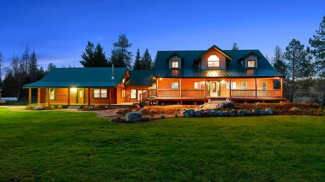 $1,499,000 | 12621 East Blanchard Road, Elk, WA 99009