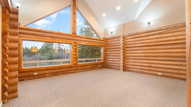 $1,499,000 | 12621 East Blanchard Road, Elk, WA 99009