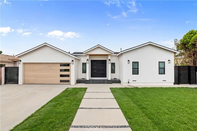 $1,400,000 | 9044 Bigby Street, Downey, CA 90241
