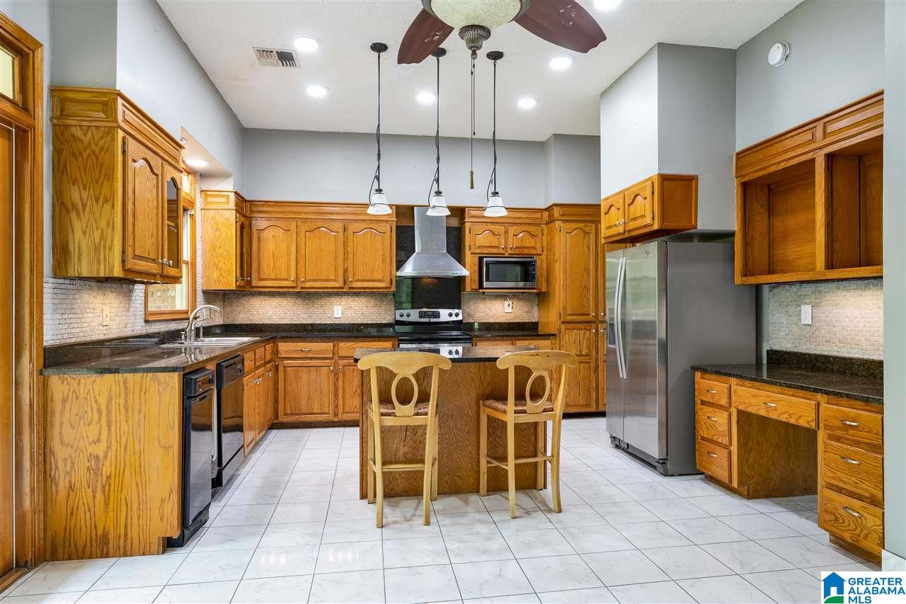 334 Old Eason Road Pell City, AL 35128 - Photo 10 of 47