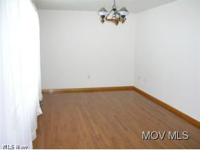 845 Oak Grove Road Waverly, WV 26184 - Photo 2 of 7 Living Room