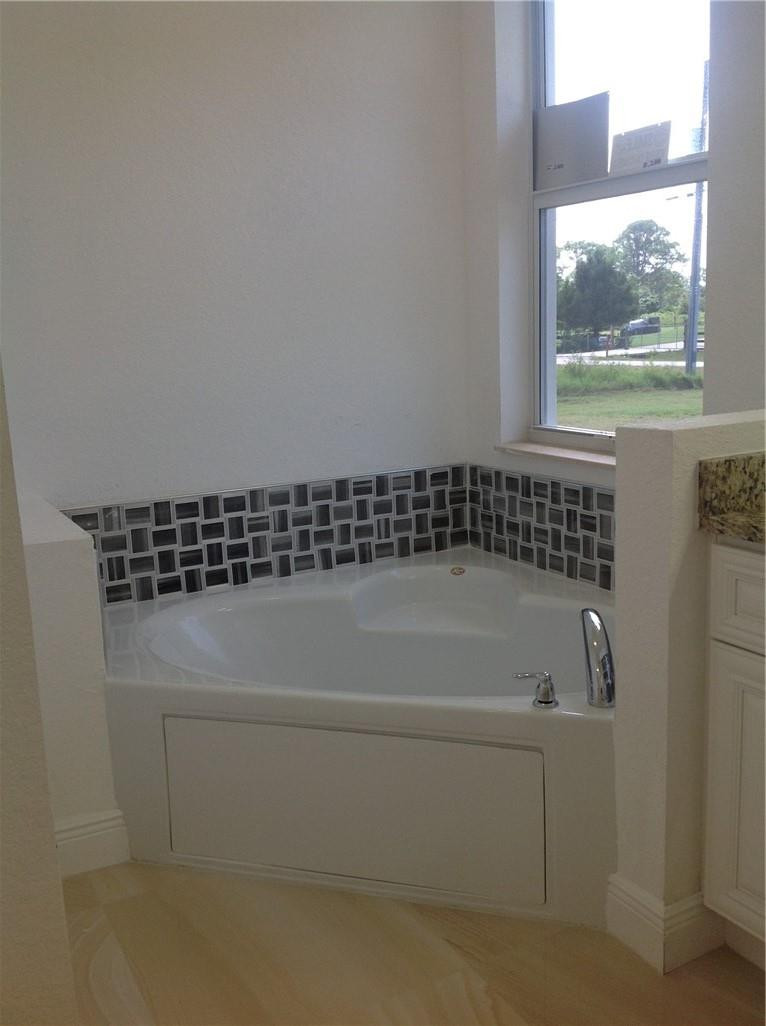 17813 72nd Road North Loxahatchee, FL 33470 - Photo 11 of 27 Photo 11